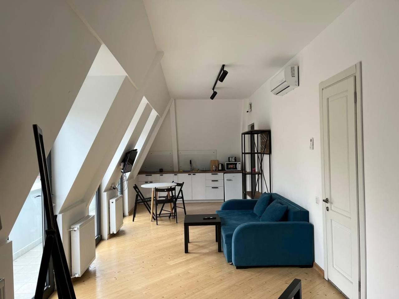 Comfort And History Tbilissi Extérieur photo