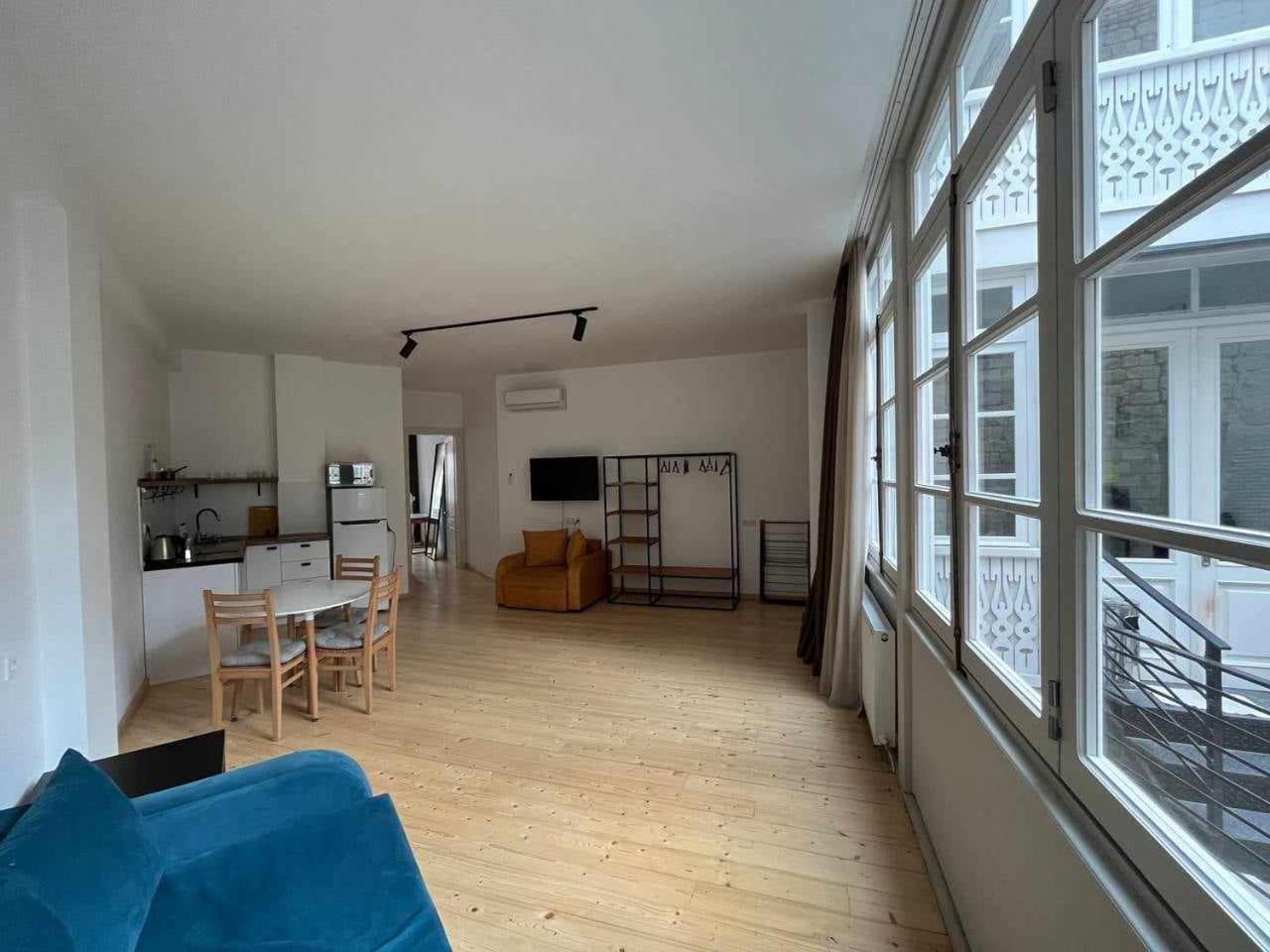 Comfort And History Tbilissi Extérieur photo